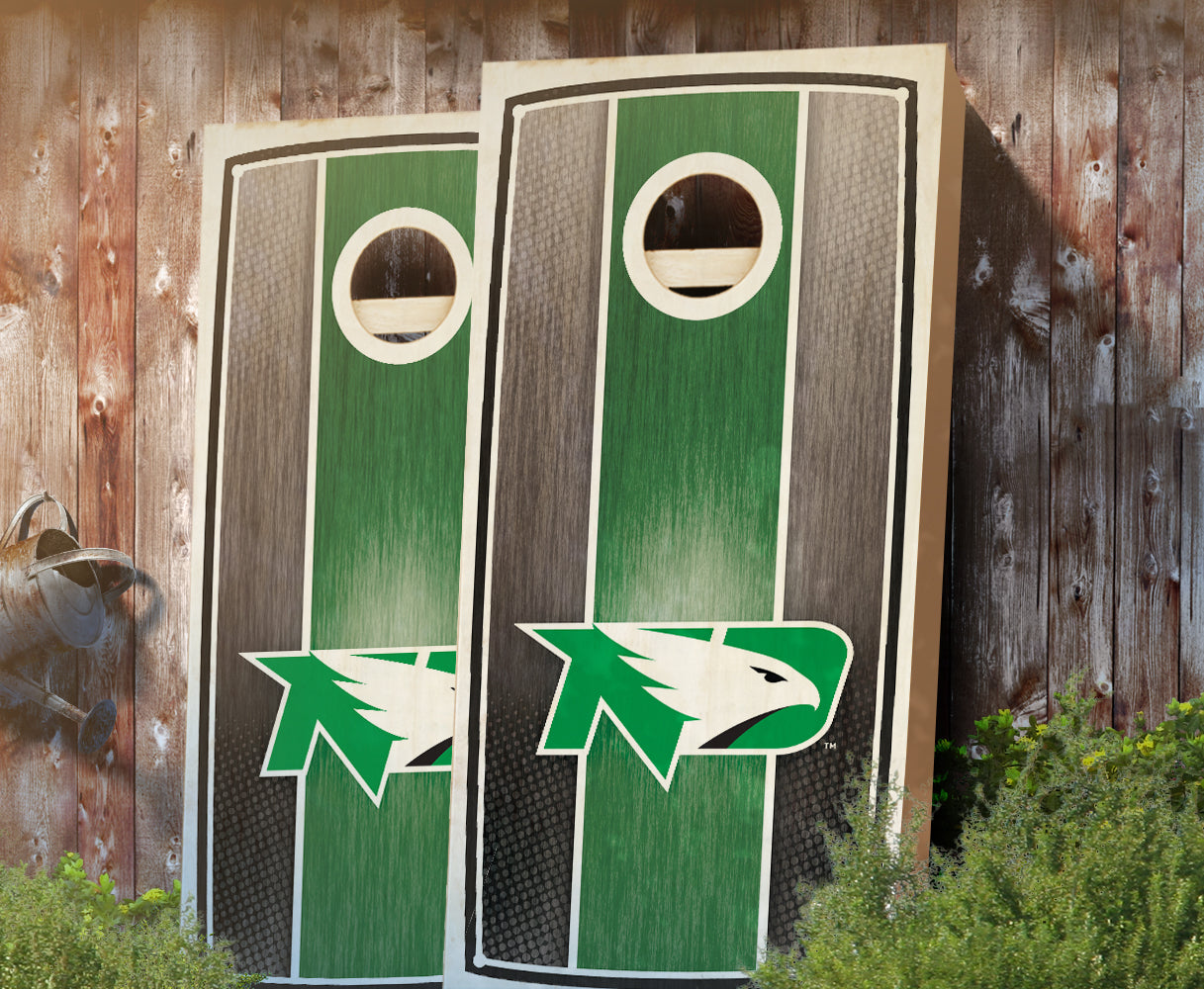 509-northdakota-striped-stain-cornhole-set