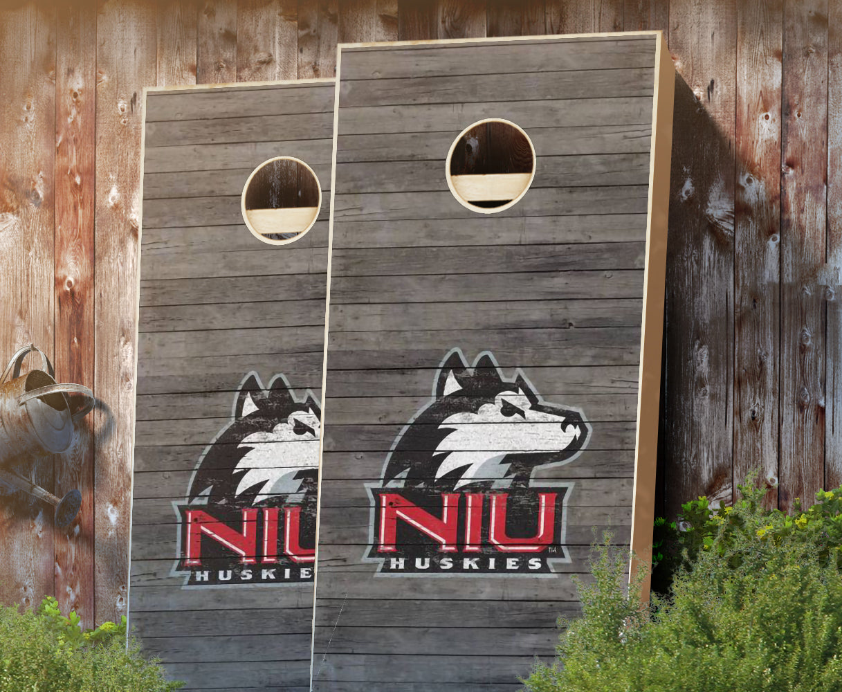 510-NorthernIllinoisDistressed-cornhole-set